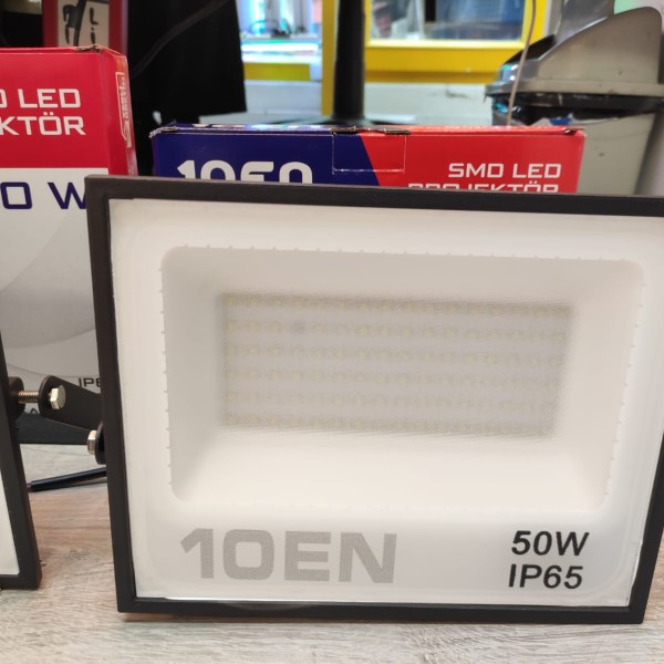 10EN 150W Smd Led Projektör