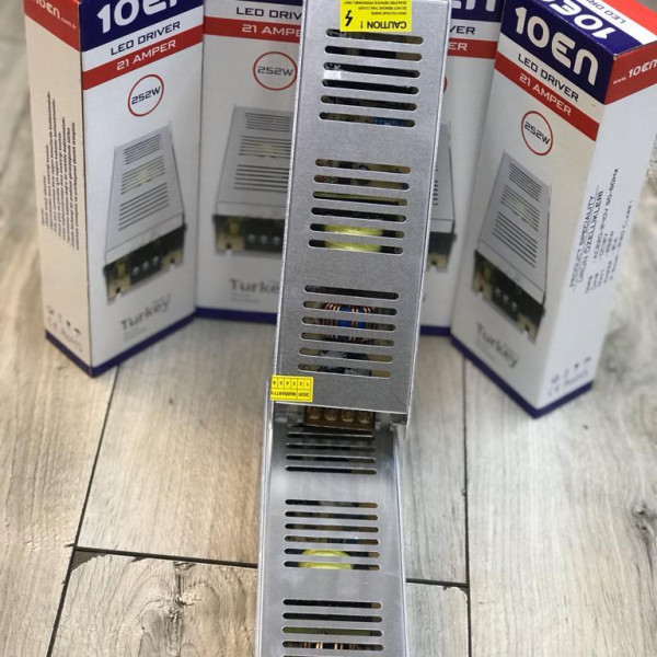 10EN 12V 21 Amper Adaptör-Trafo (Şerit Led Ve Kamera Adaptörü)